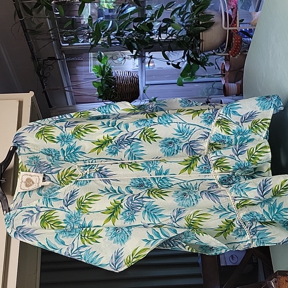 Z&L made with love floral cotton cover up.